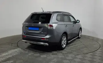 Mitsubishi Outlander 2013 года за 7 200 000 тг. в Алматы