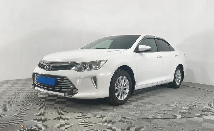 Toyota Camry 2015 года за 9 590 000 тг. в Алматы