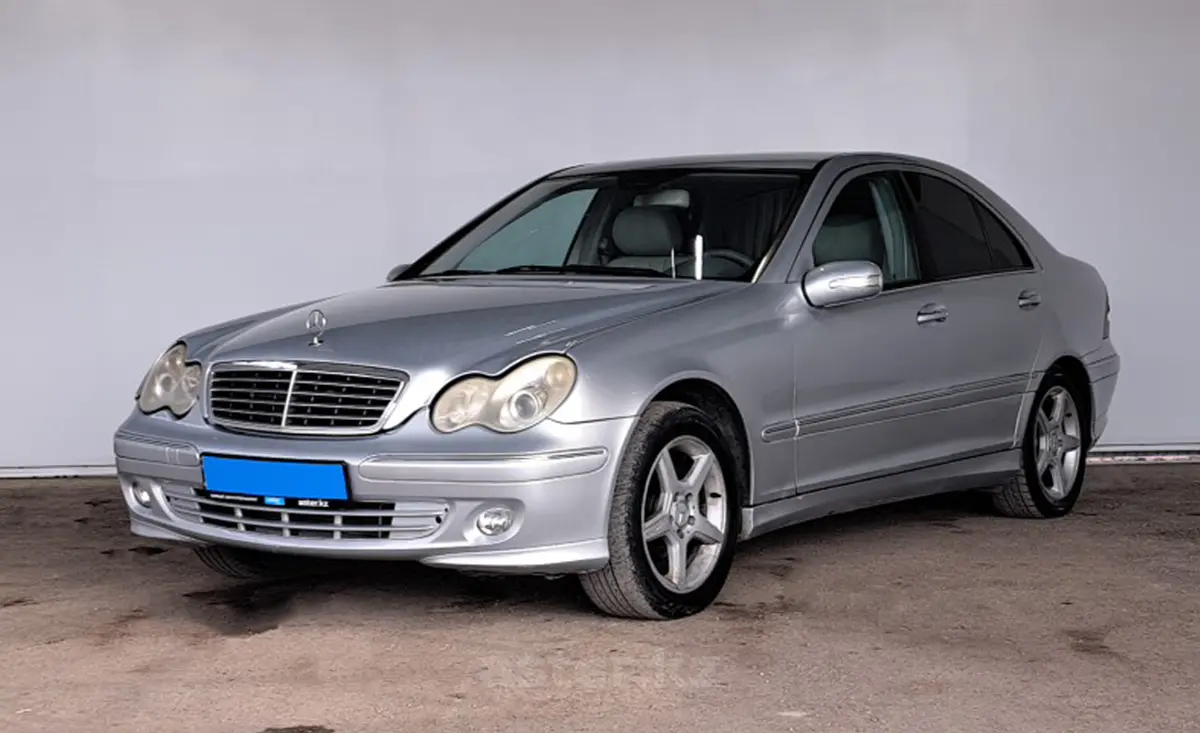 Купить Mercedes-Benz C-Класс 2005 года в Кызылорде, цена 2400000 тенге.  Продажа Mercedes-Benz C-Класс в Кызылорде - Aster.kz. №272889