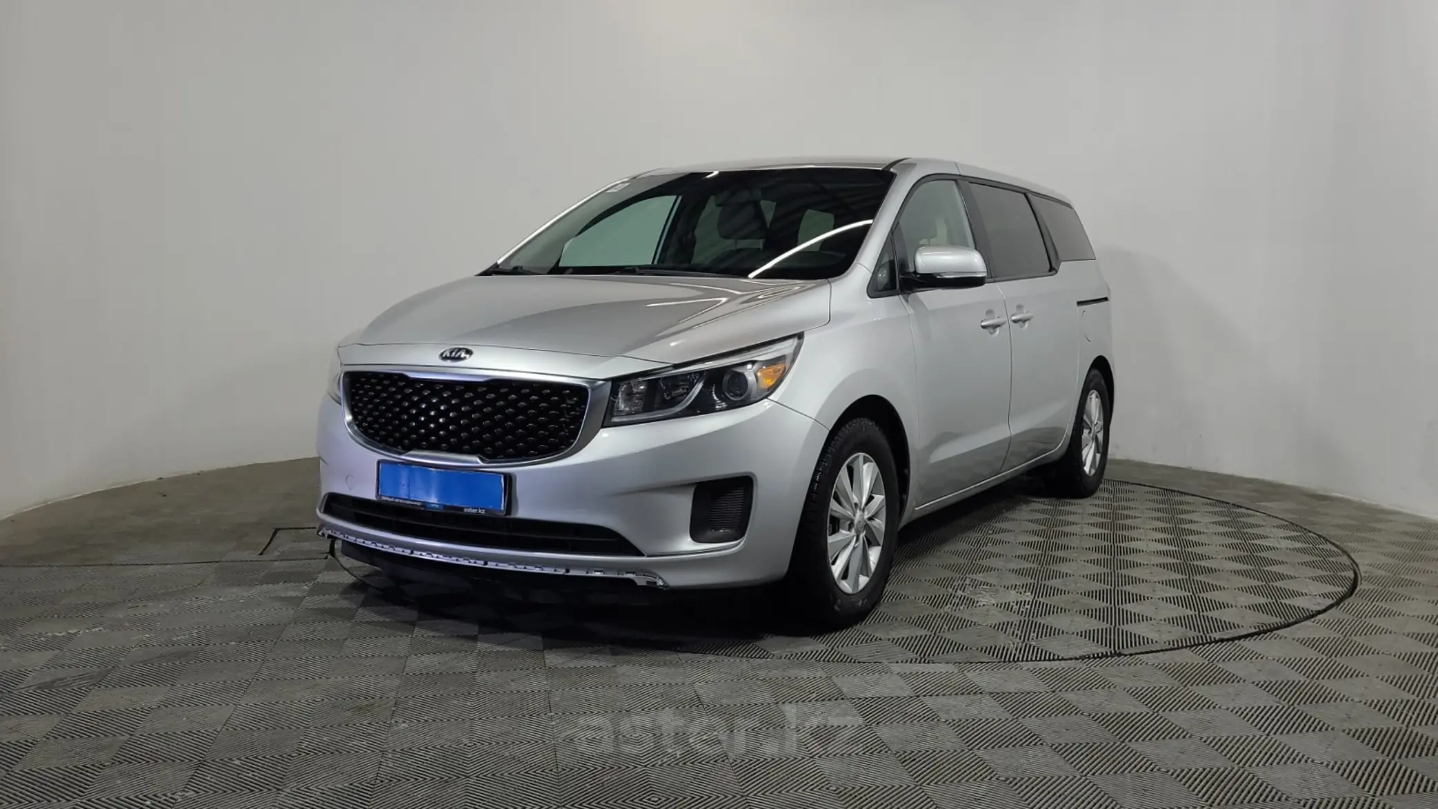 Kia Sedona 2016