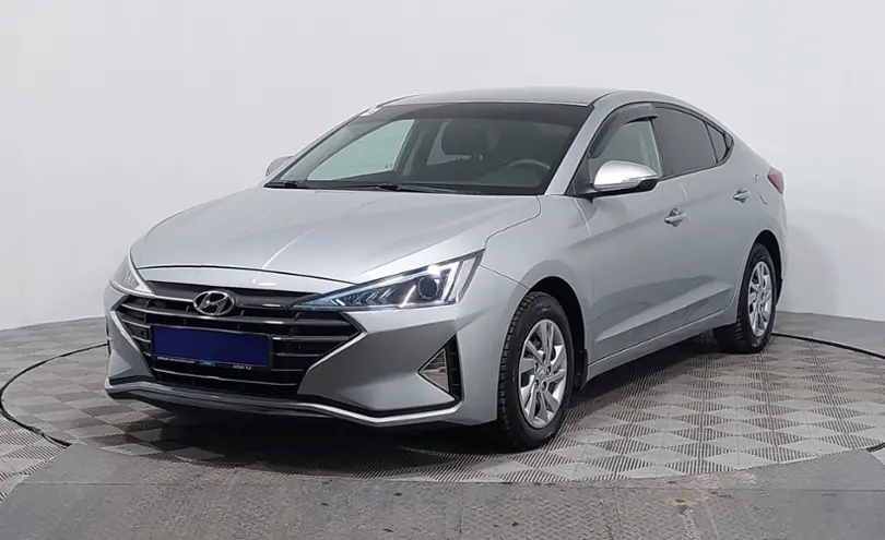 Hyundai Elantra 2019 года за 7 490 000 тг. в Астана