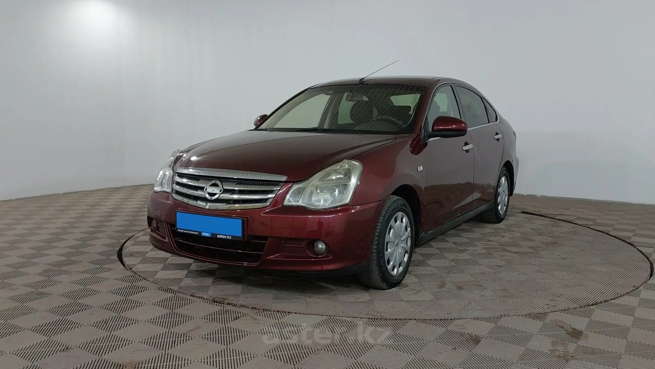 Nissan Almera 2015