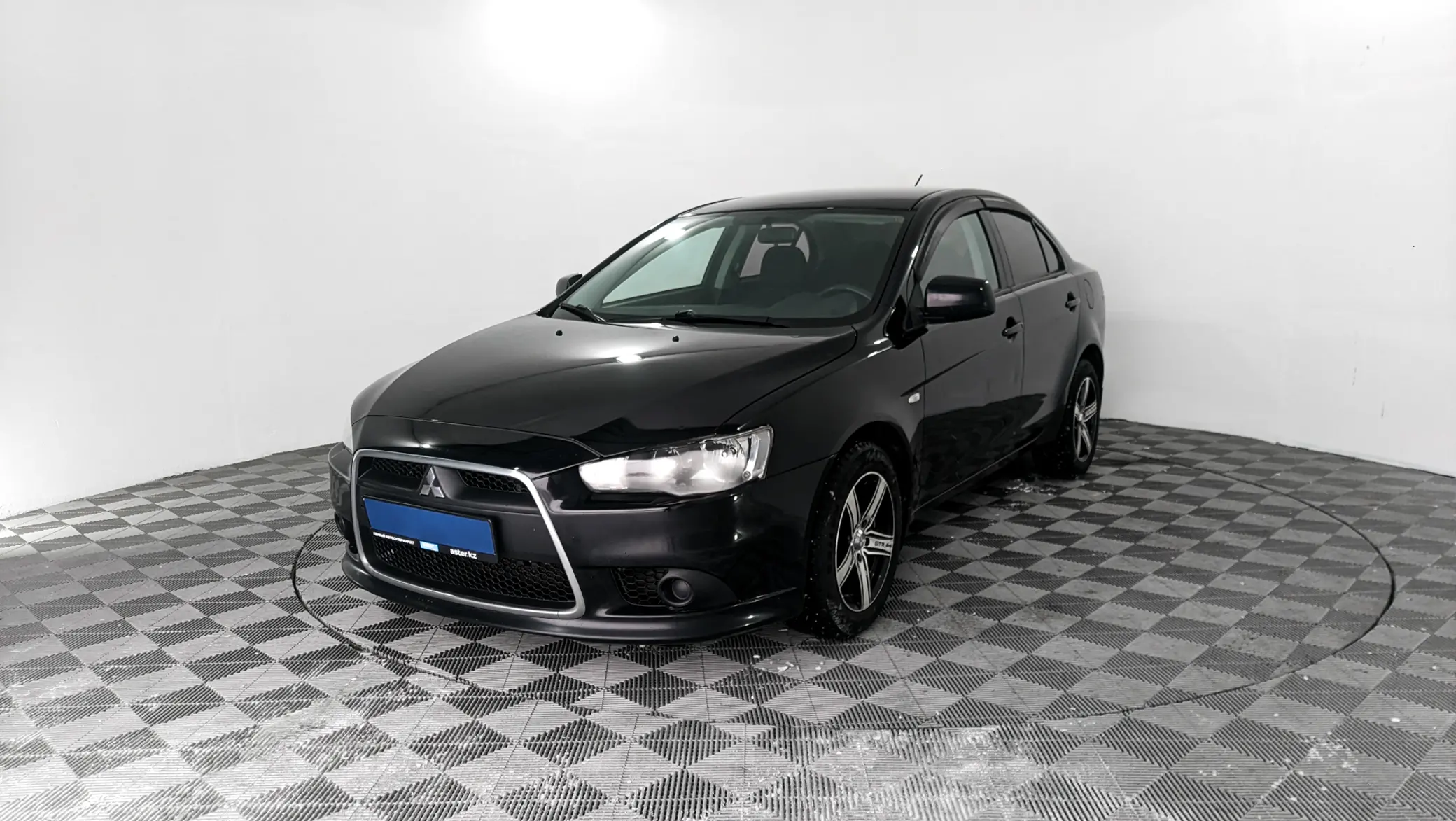 Mitsubishi Lancer 2013