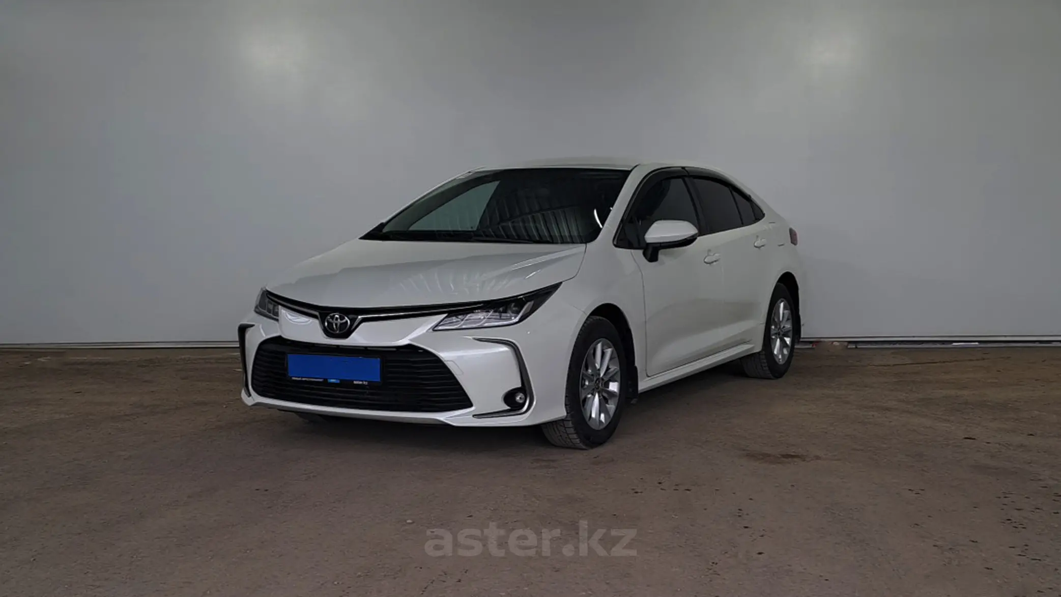 Купить Toyota Corolla 2019 года в Кызылорде, цена 9990000 тенге. Продажа Toyota  Corolla в Кызылорде - Aster.kz. №278849