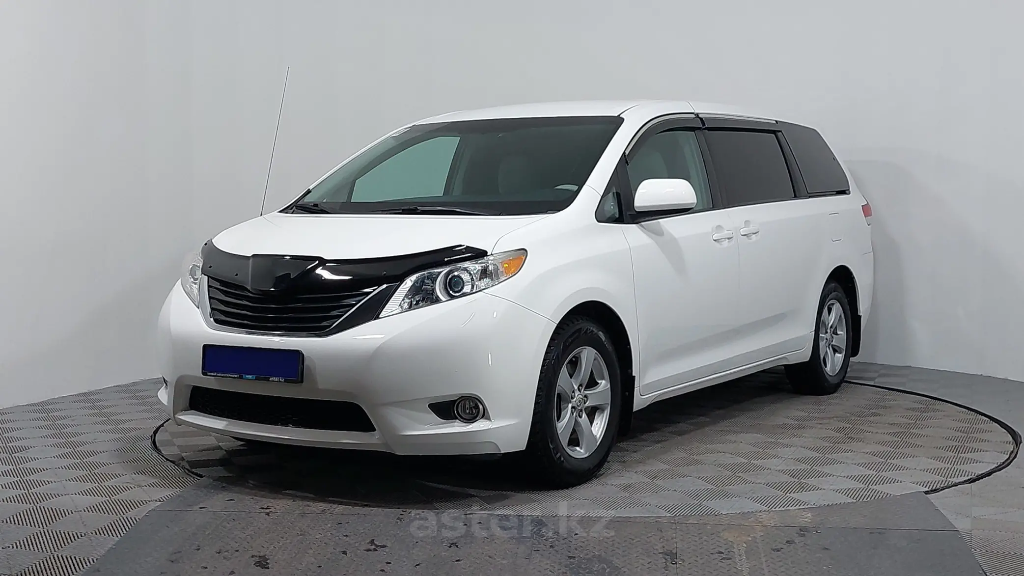 Toyota Sienna 2012