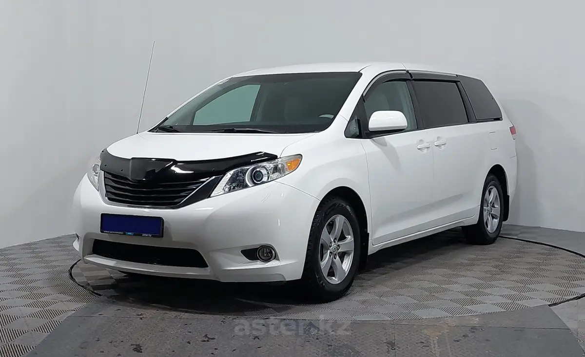 2012 Toyota Sienna
