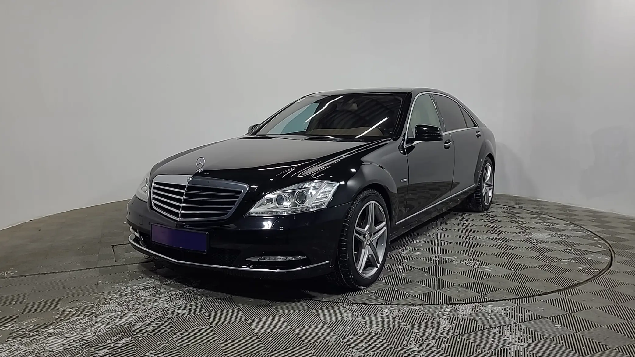 Mercedes-Benz S-Класс 2012