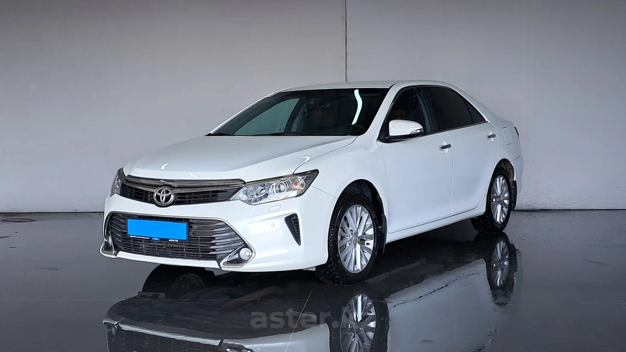 Toyota Camry 2015