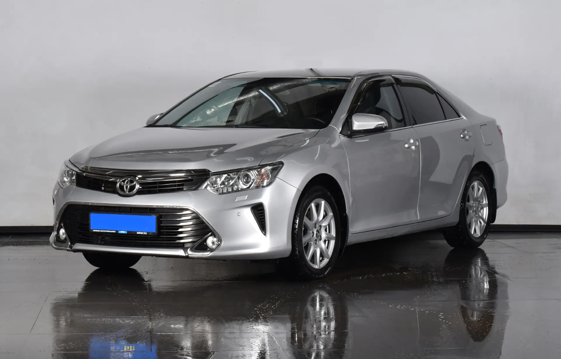 Toyota Camry 2016