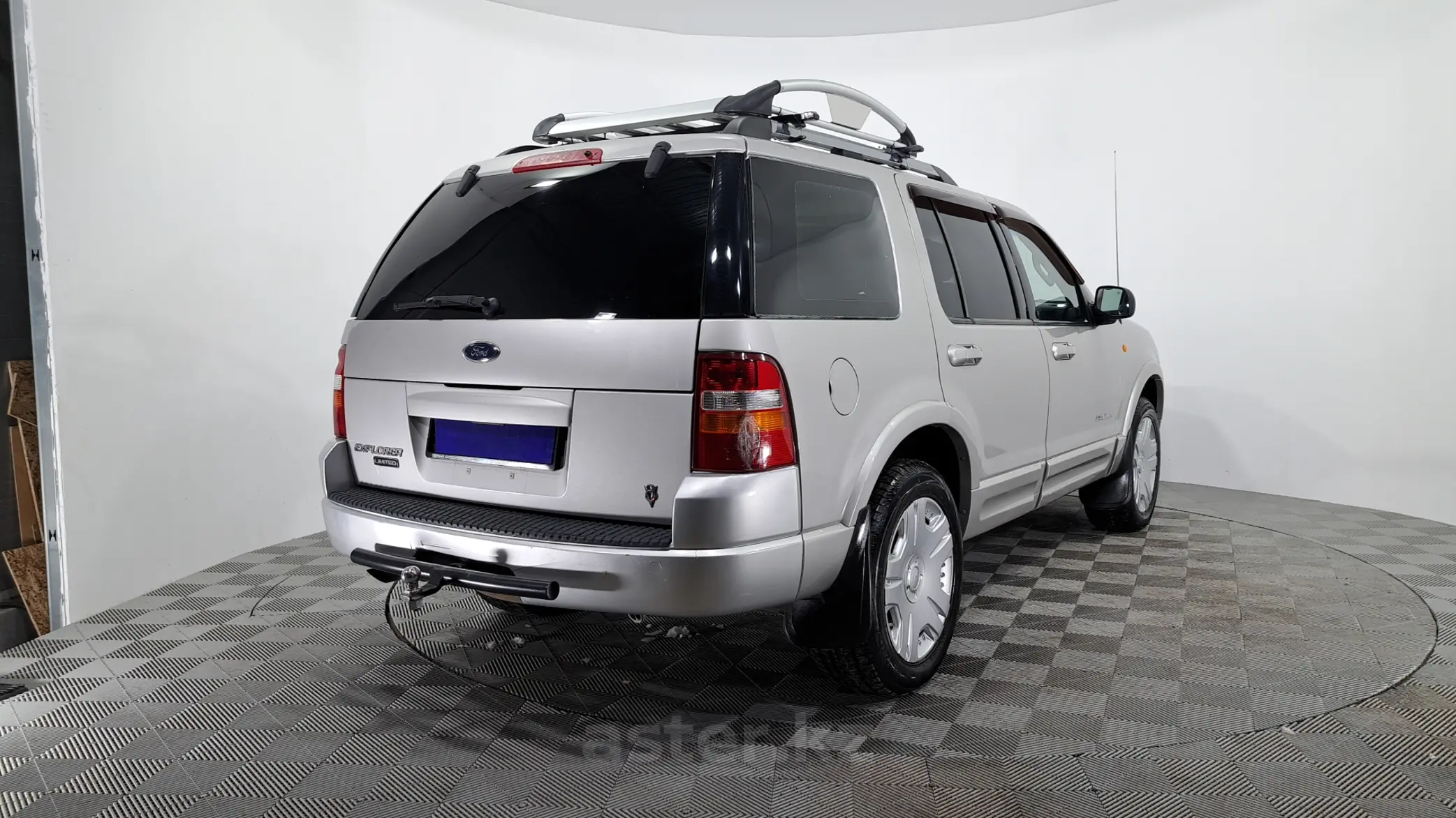 Купить Ford Explorer 2005 года в Астане, цена 4590000 тенге. Продажа Ford  Explorer в Астане - Aster.kz. №279214