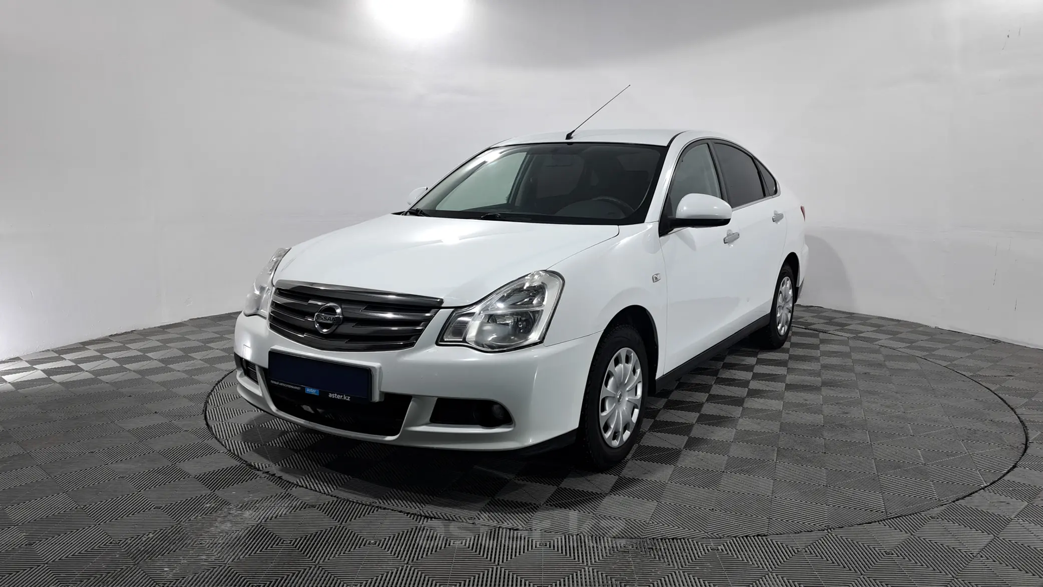 Nissan Almera 2014