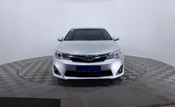 Toyota Camry 2013 года за 7 690 000 тг. в Астана фото 2