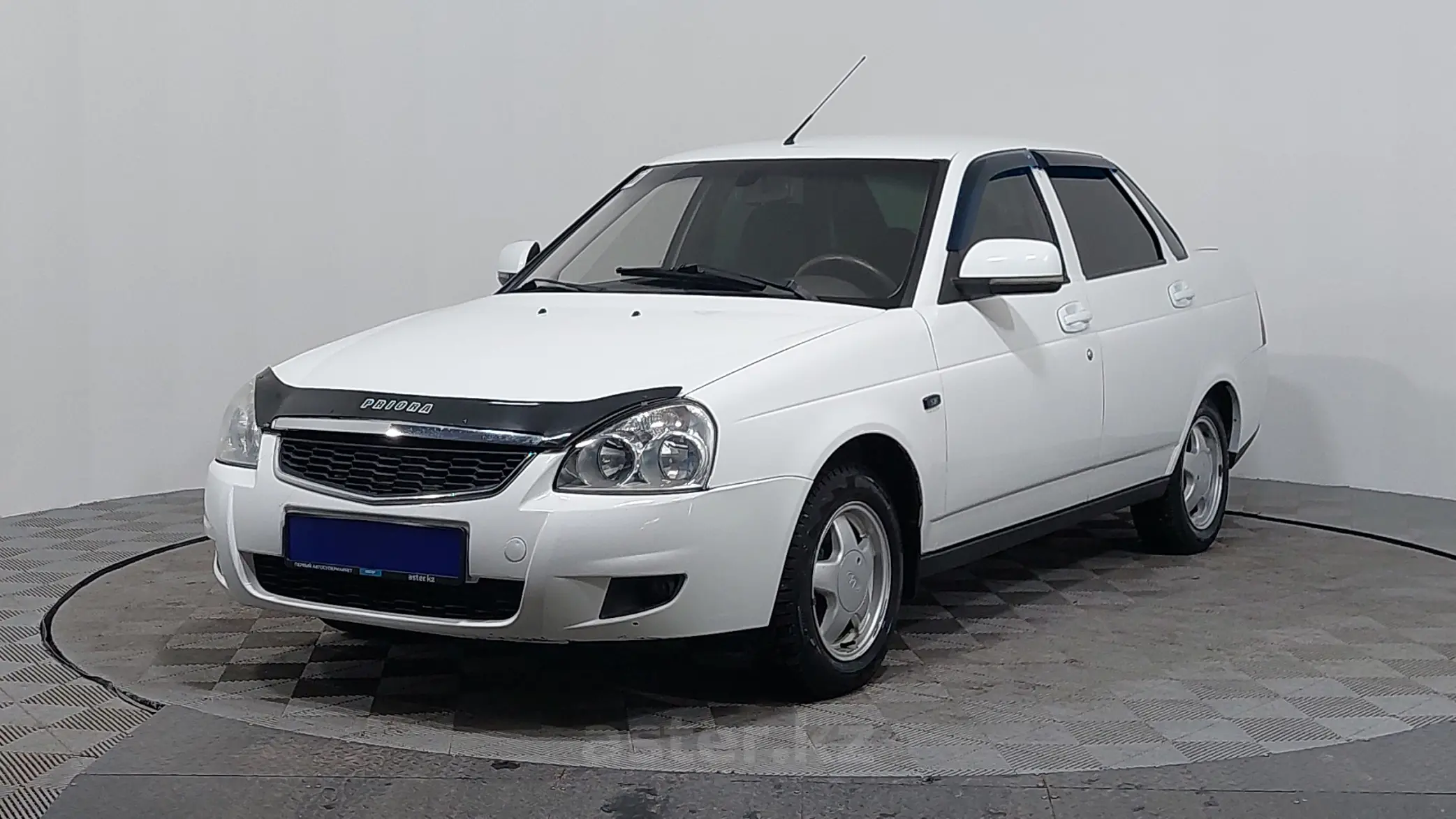 LADA (ВАЗ) Priora 2012