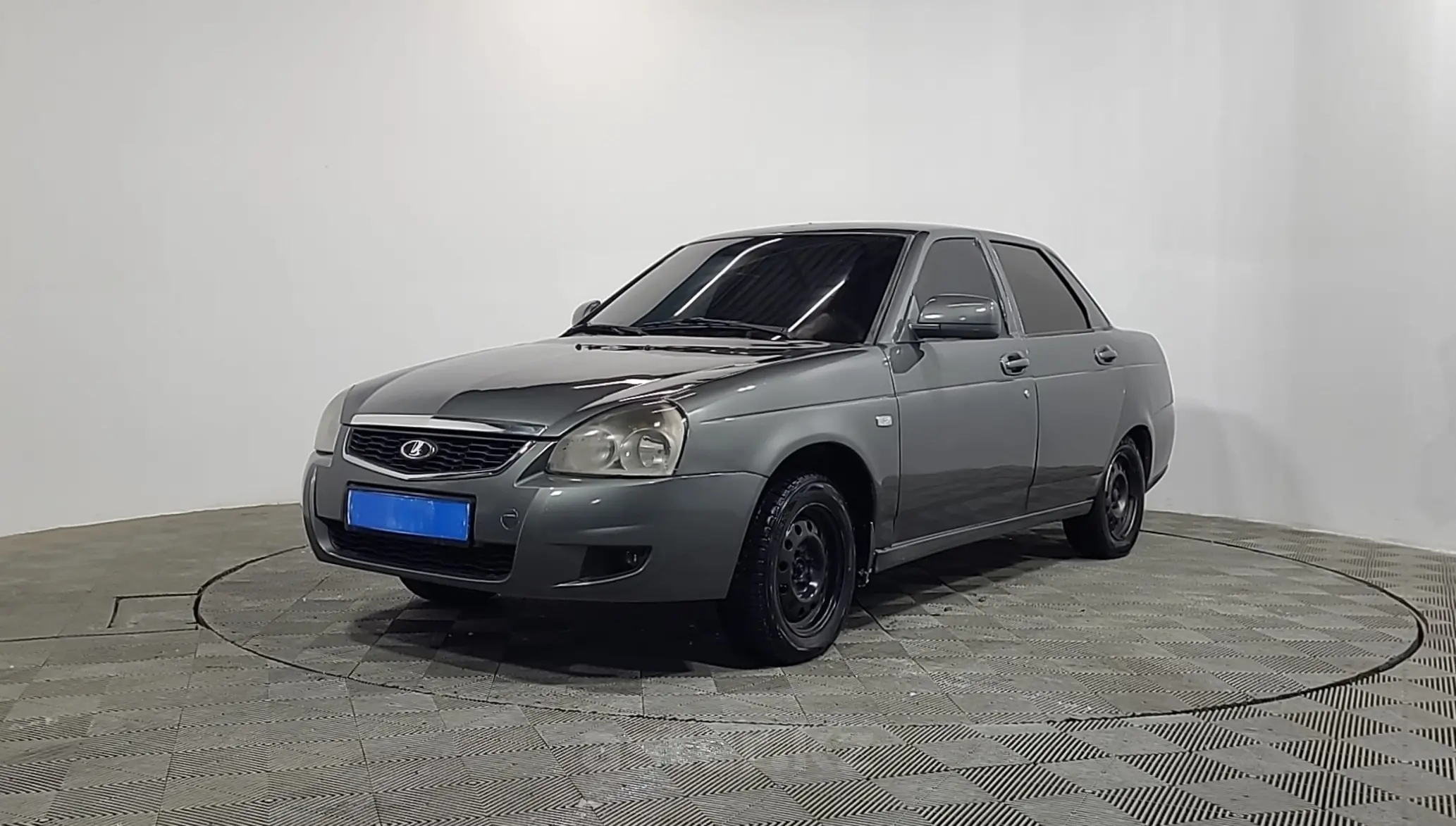 LADA (ВАЗ) Priora 2013