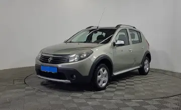 Renault Sandero 2014 года за 4 890 000 тг. в Алматы фото 1