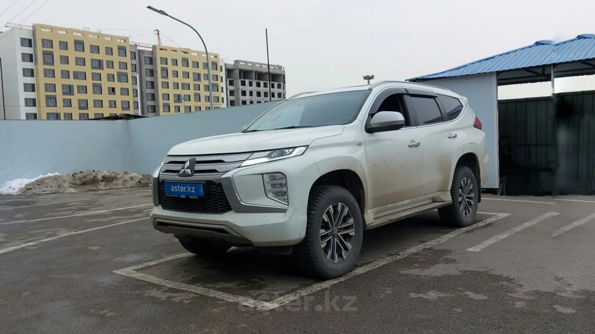 Mitsubishi Montero Sport 2022