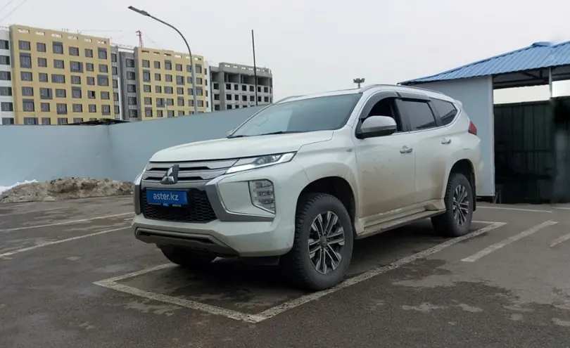 Mitsubishi Montero Sport 2022 года за 16 800 000 тг. в Алматы