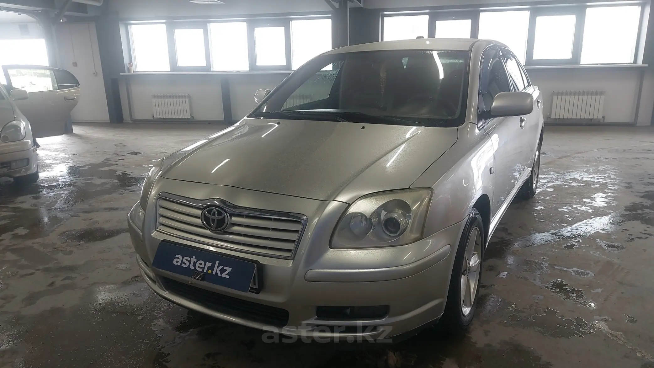 Toyota Avensis 2004