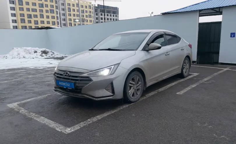 Hyundai Elantra 2019 года за 9 500 000 тг. в Алматы