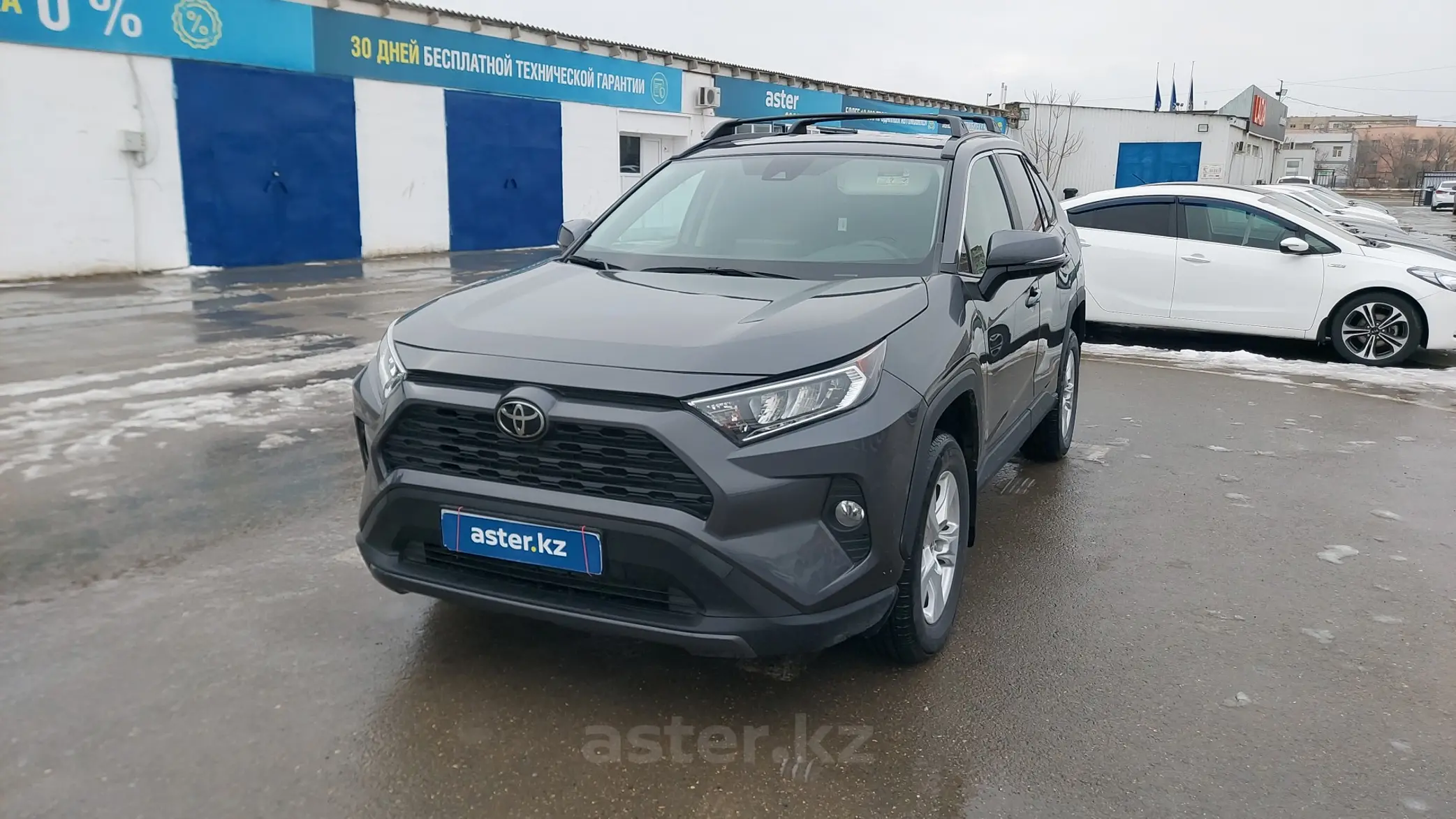 Toyota RAV4 2021