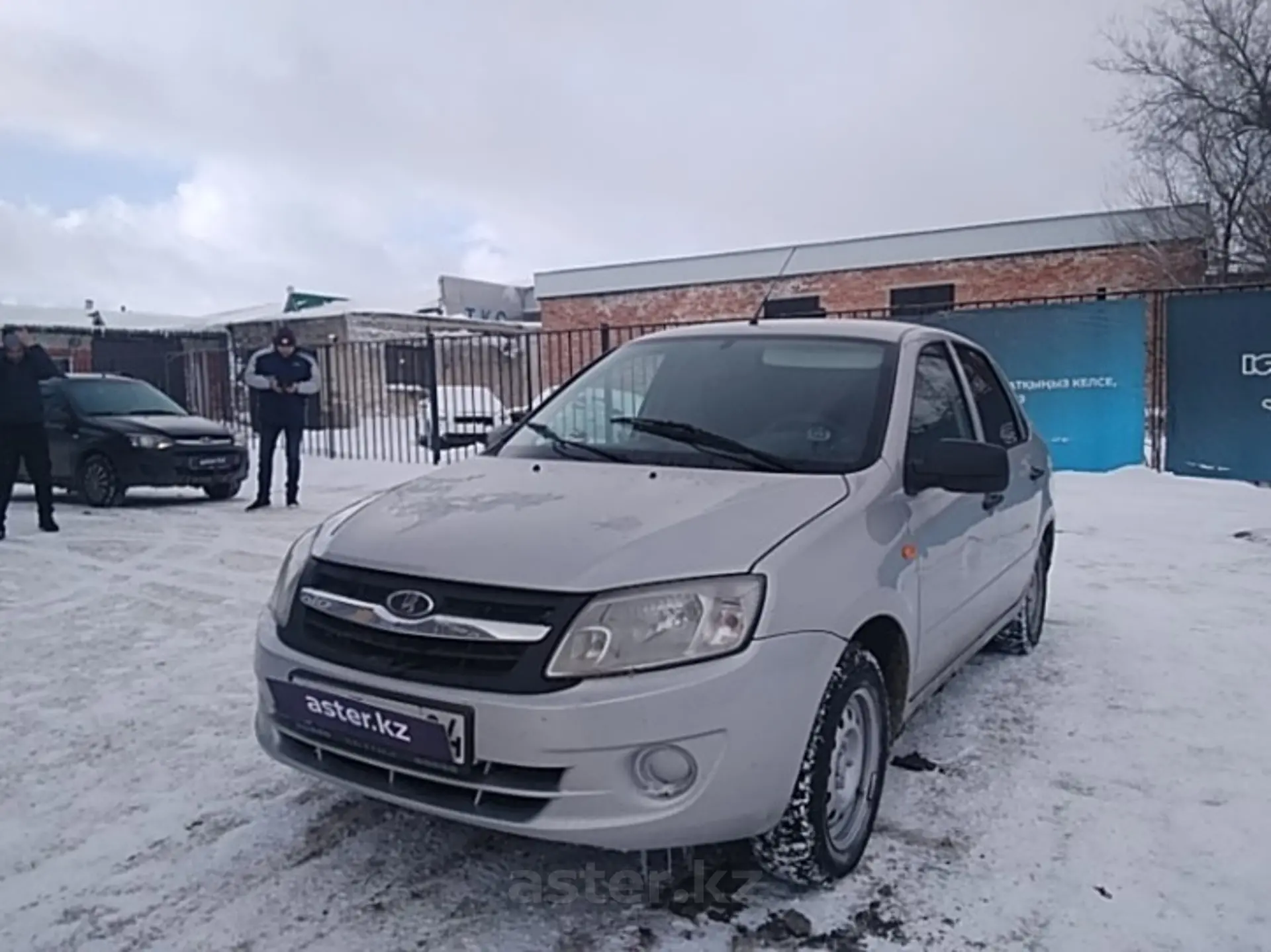 LADA (ВАЗ) Granta 2013