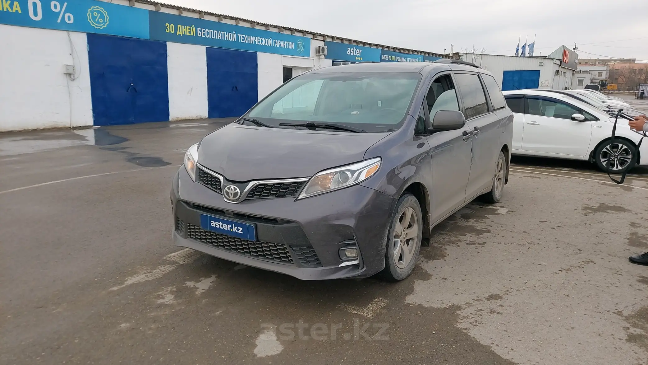 Toyota Sienna 2017