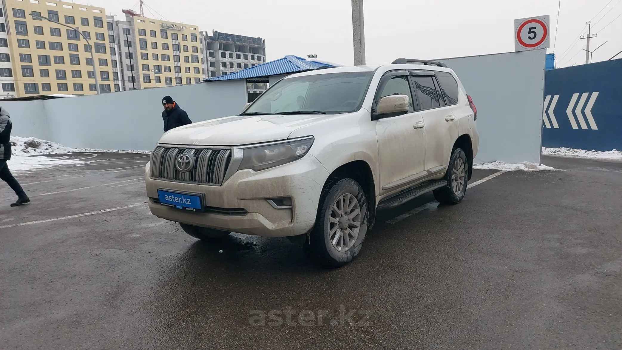 Toyota Land Cruiser Prado 2021