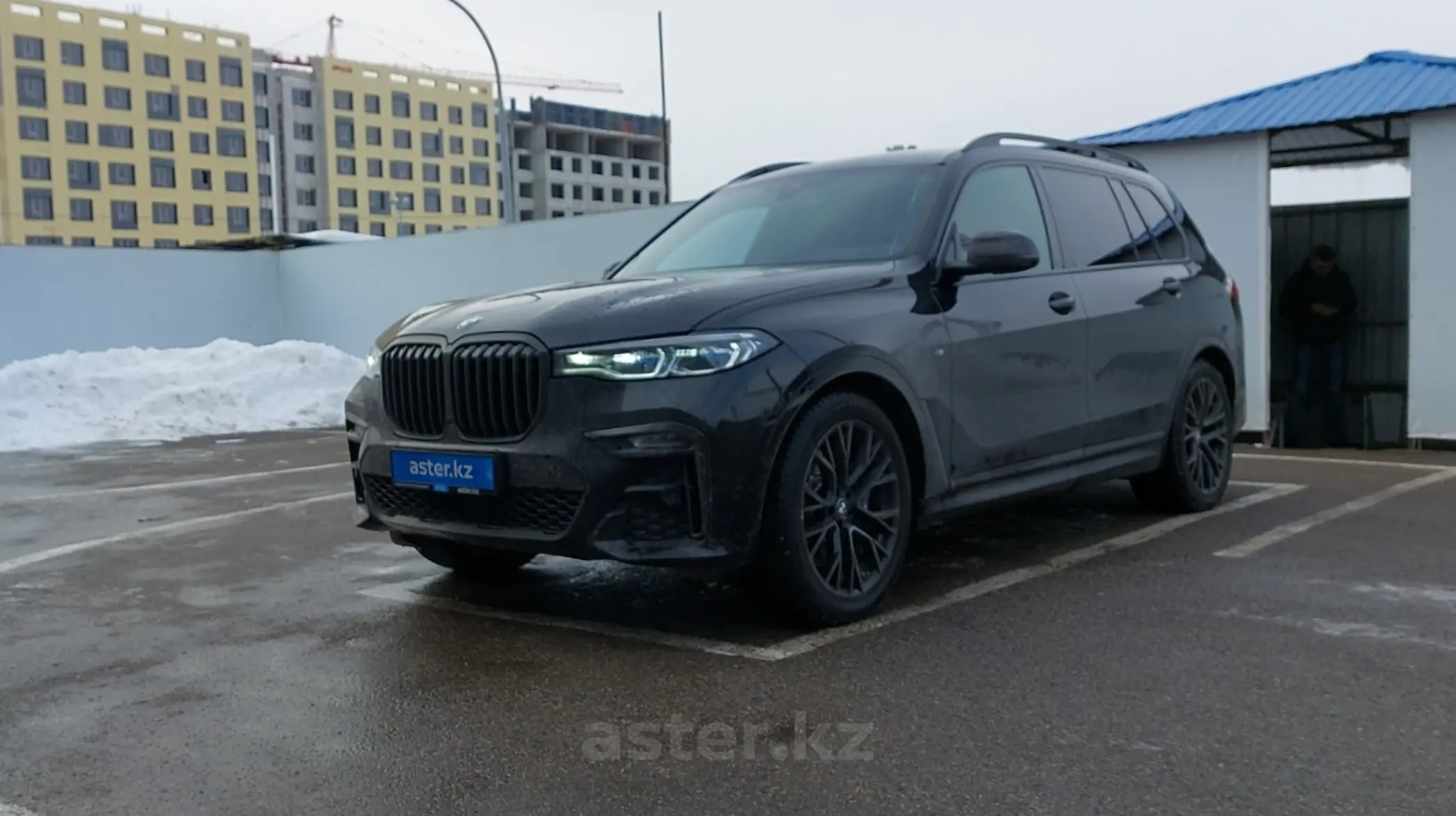 BMW X7 2021