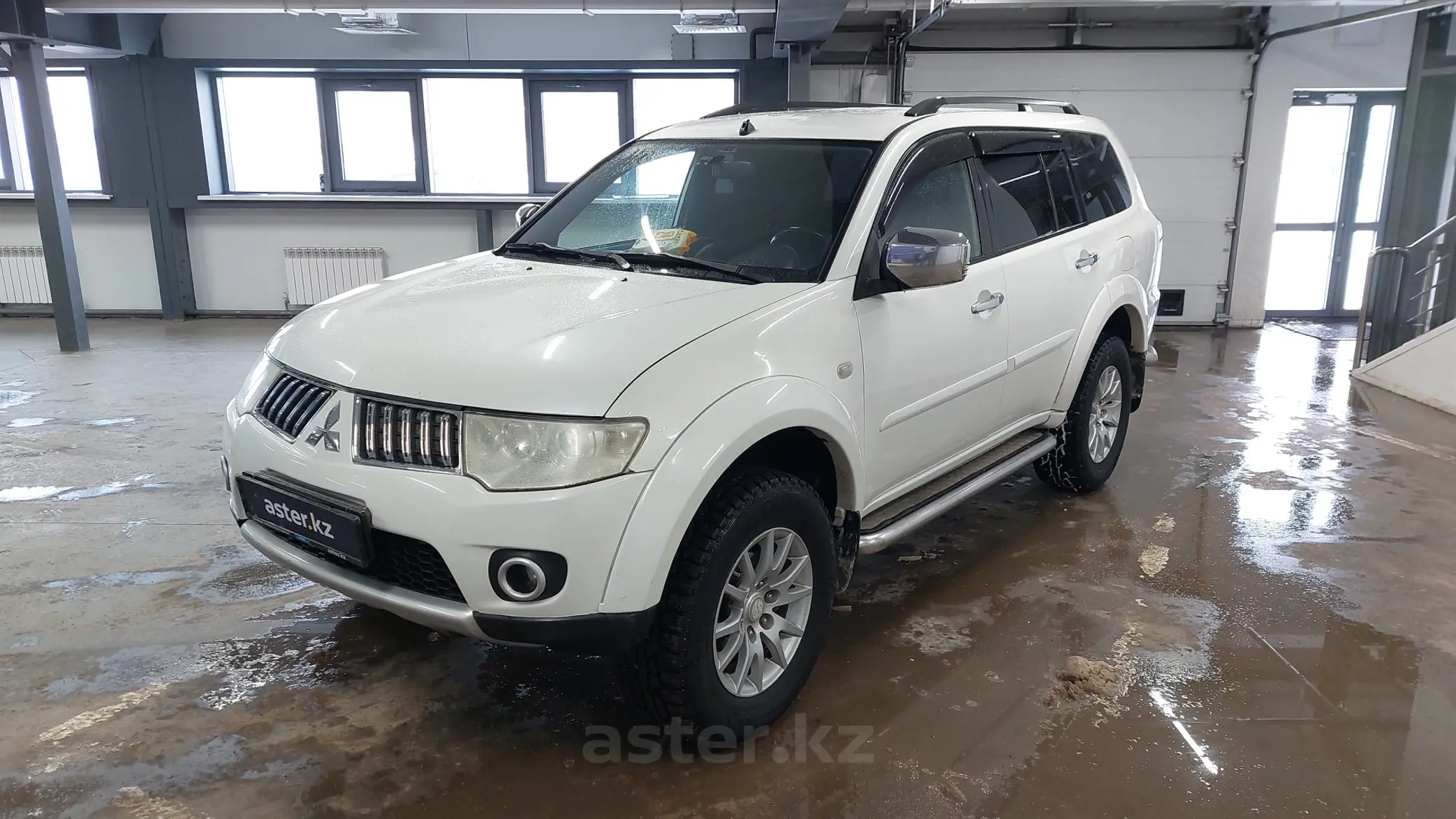 Mitsubishi Pajero Sport 2010