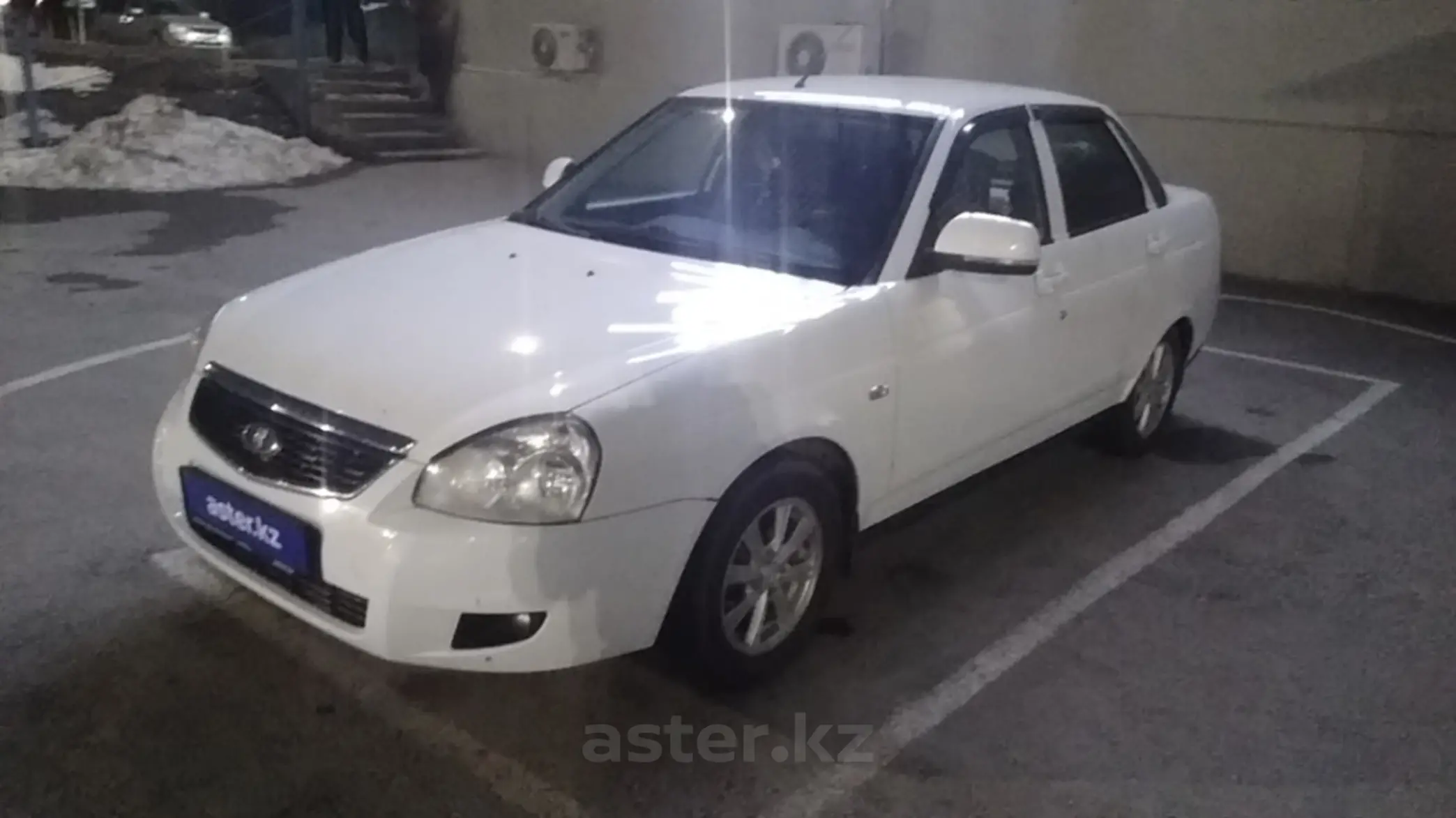 LADA (ВАЗ) Priora 2015