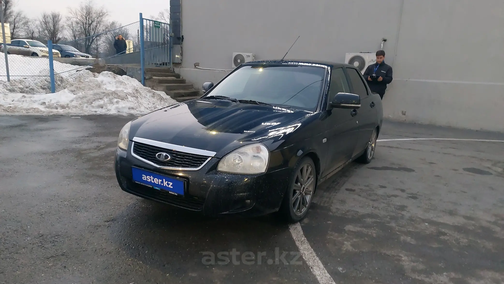 LADA (ВАЗ) Priora 2013