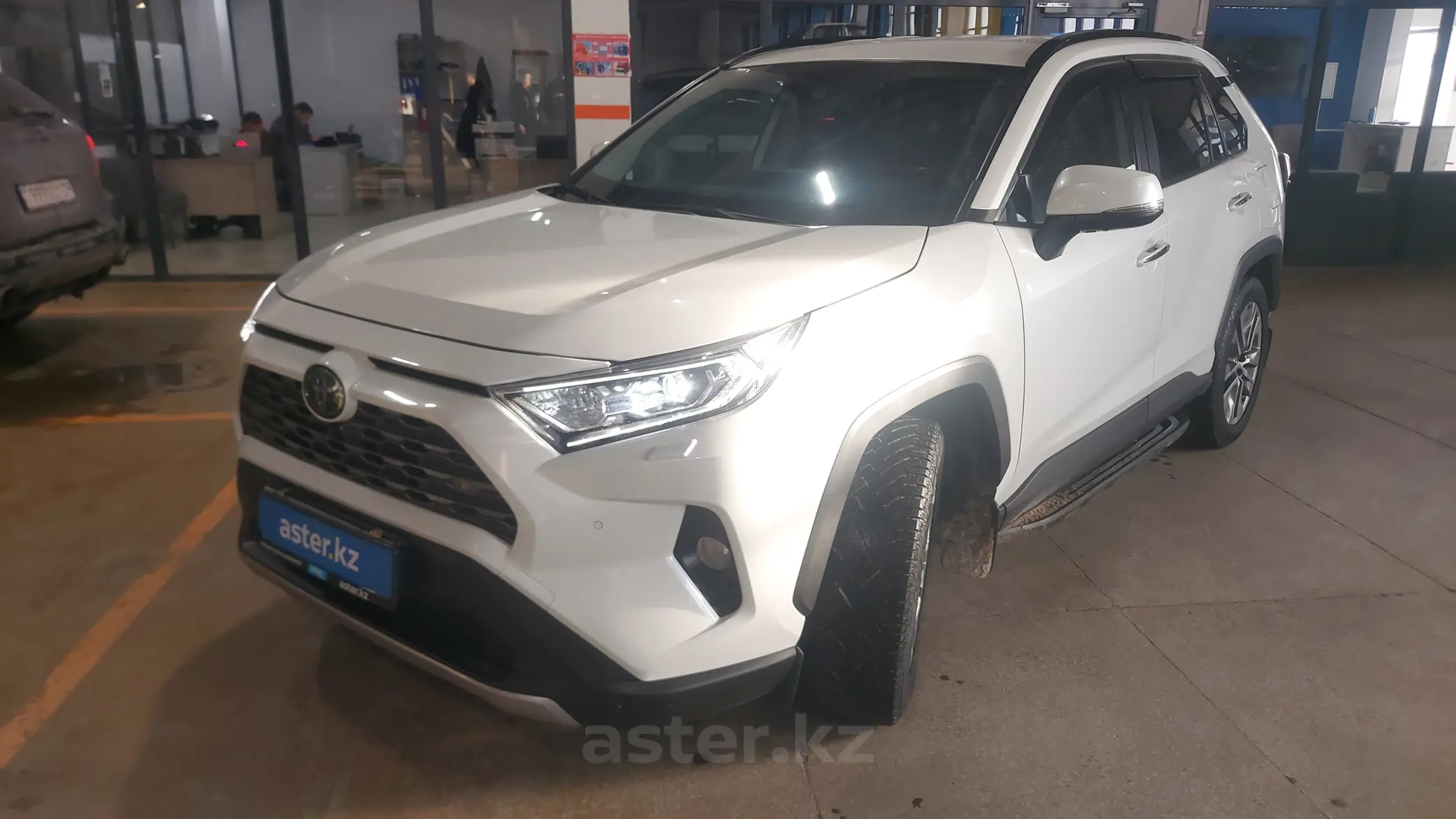 Toyota RAV4 2021