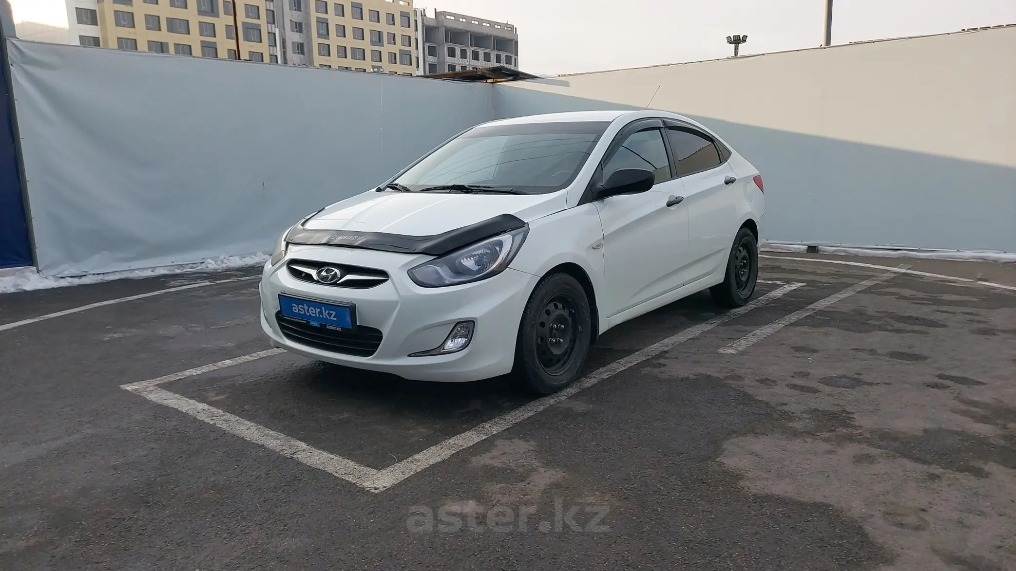 Hyundai Accent 2013