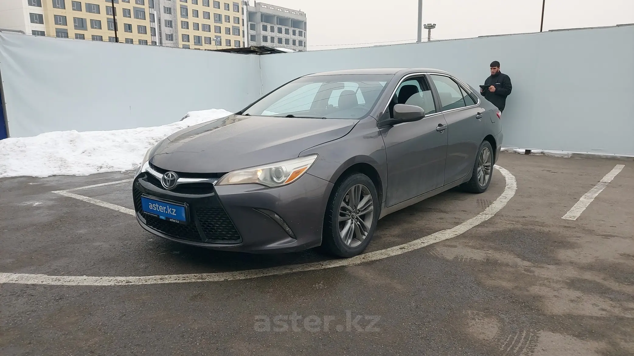 Toyota Camry 2016