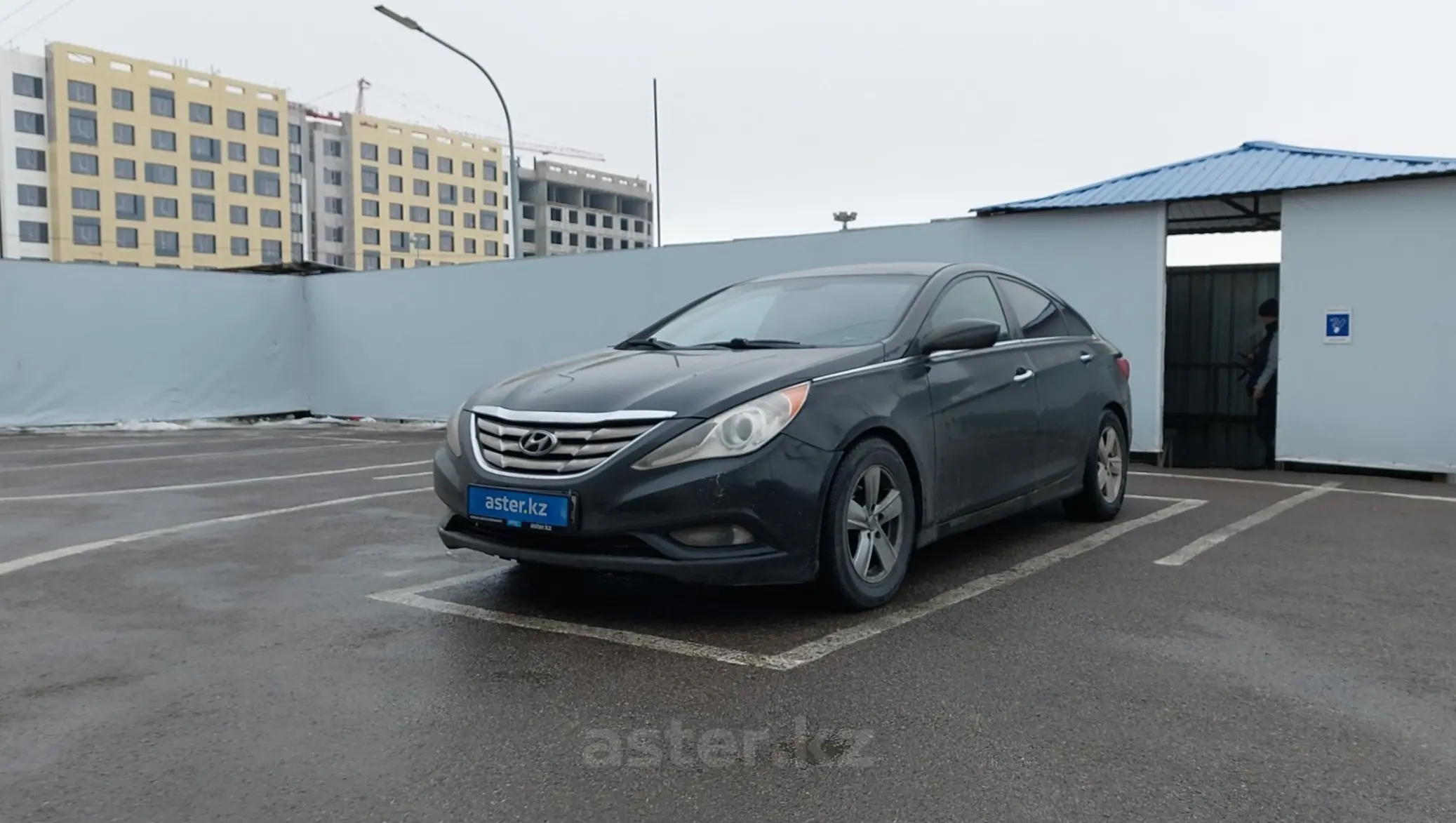 Hyundai Sonata 2011