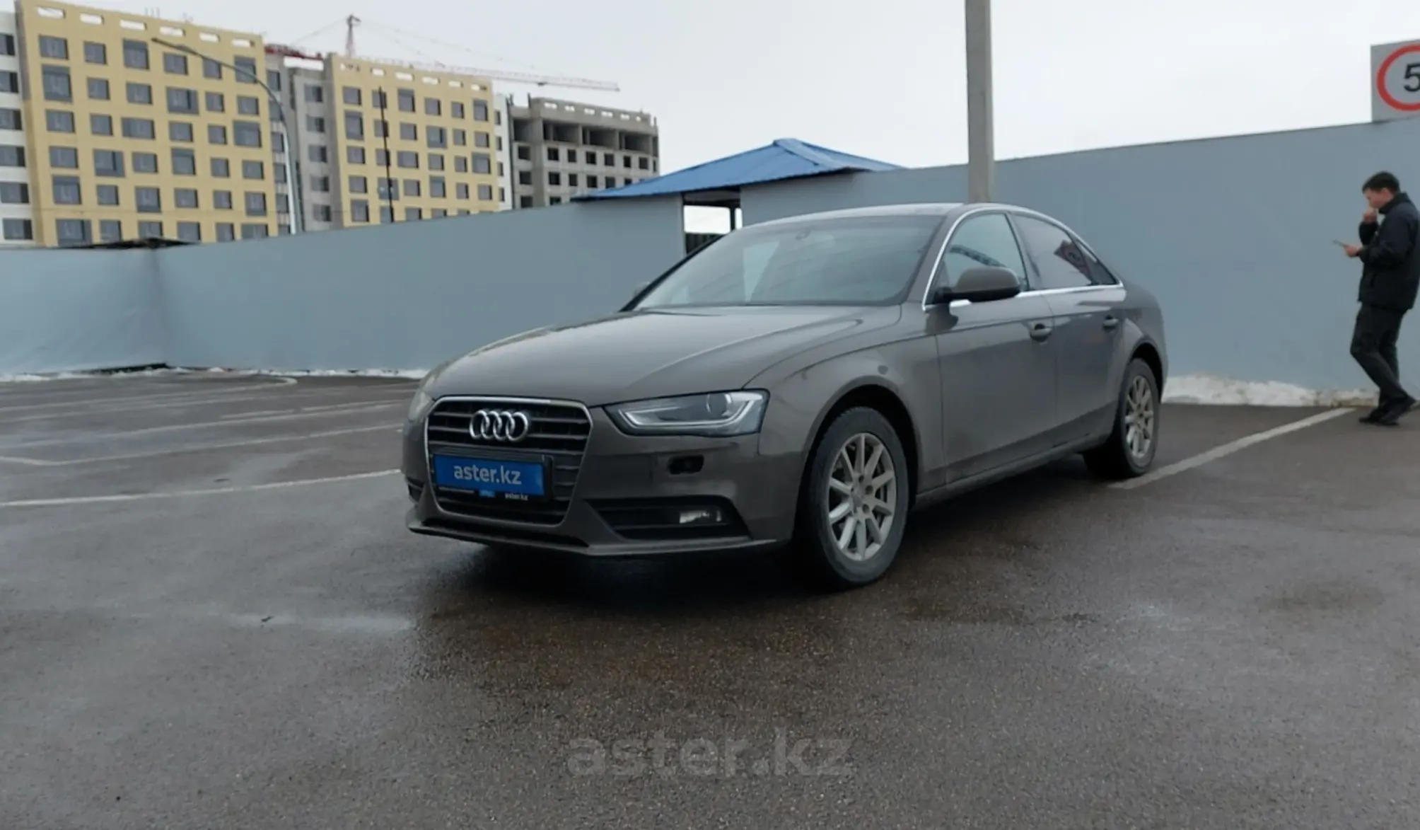 Audi A4 2012