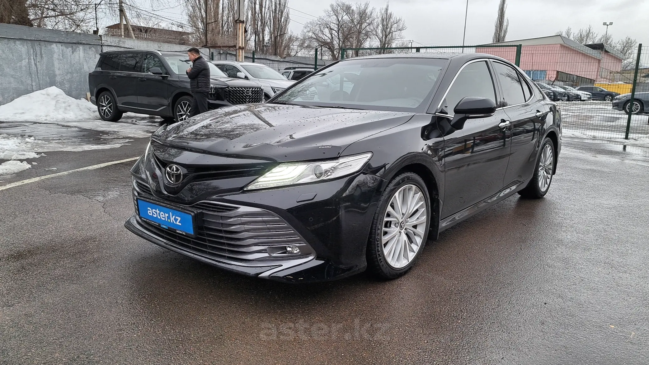 Toyota Camry 2019