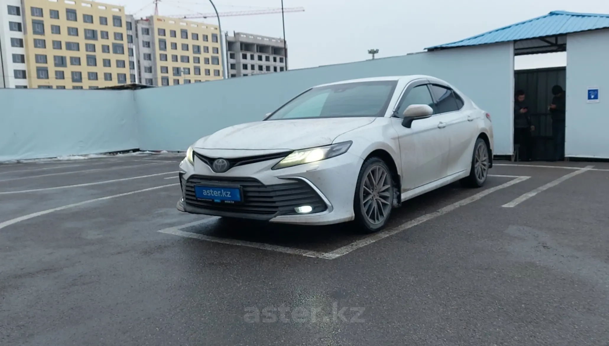 Toyota Camry 2021