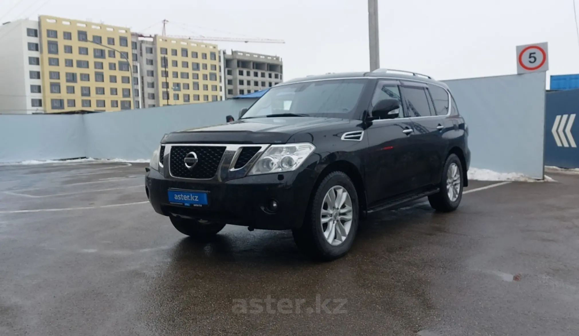 Nissan Patrol 2012