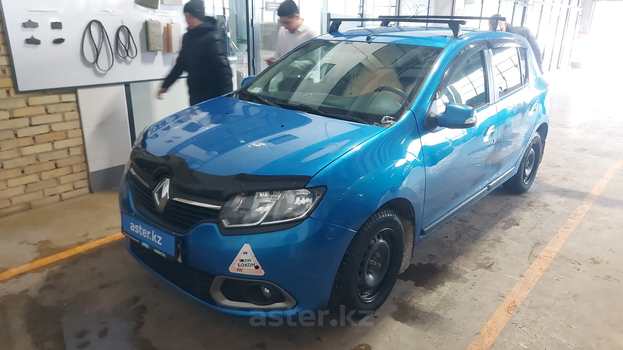 Renault Sandero 2015