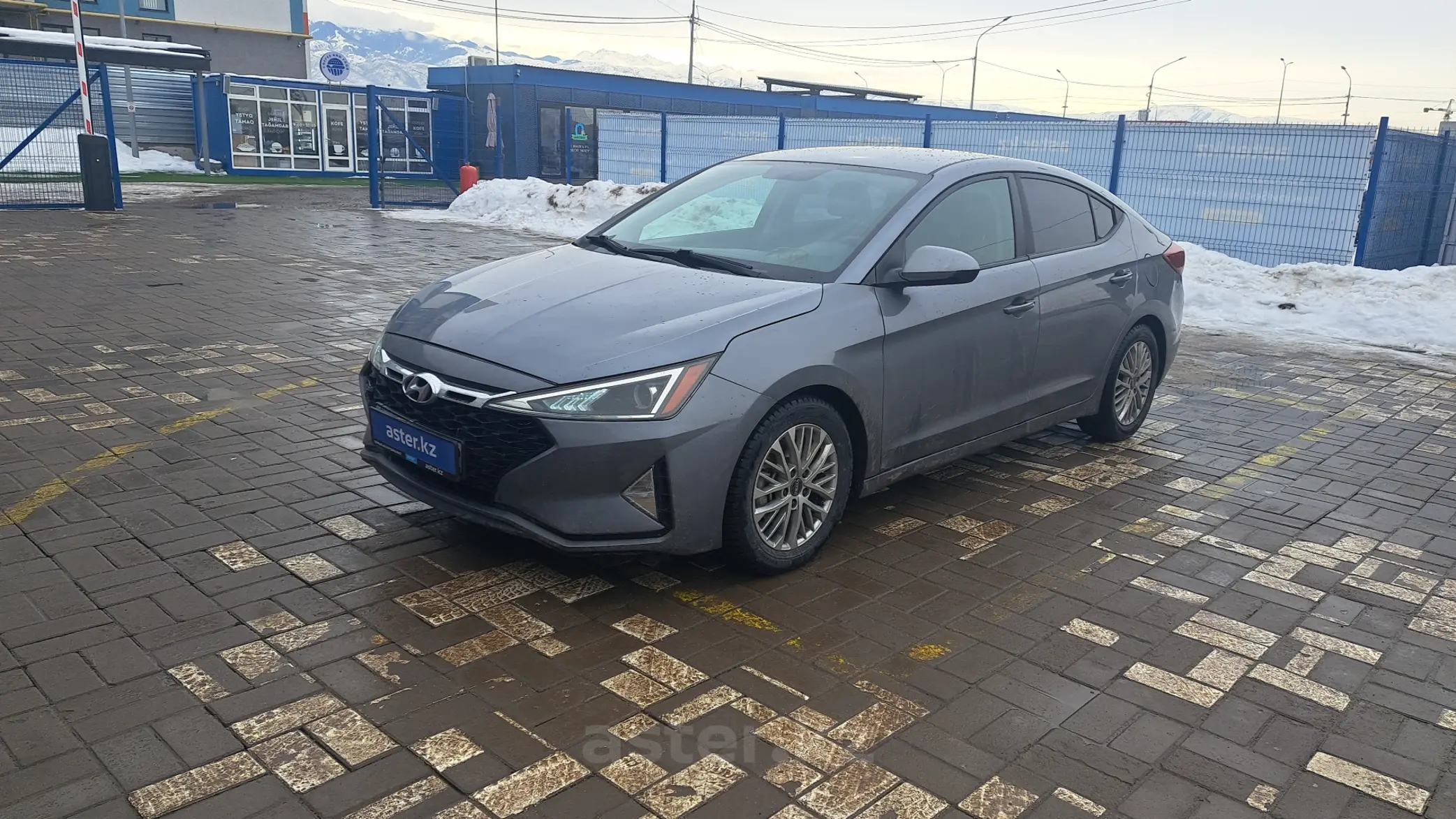 Hyundai Elantra 2018