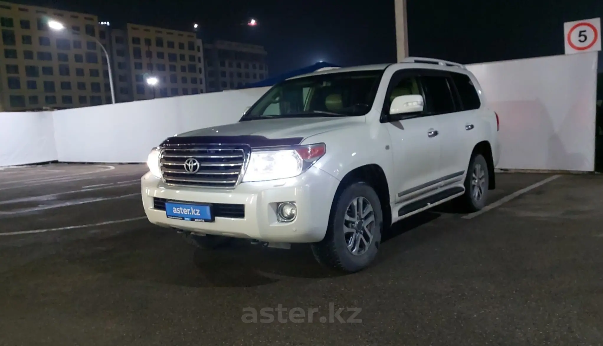 Toyota Land Cruiser 2009