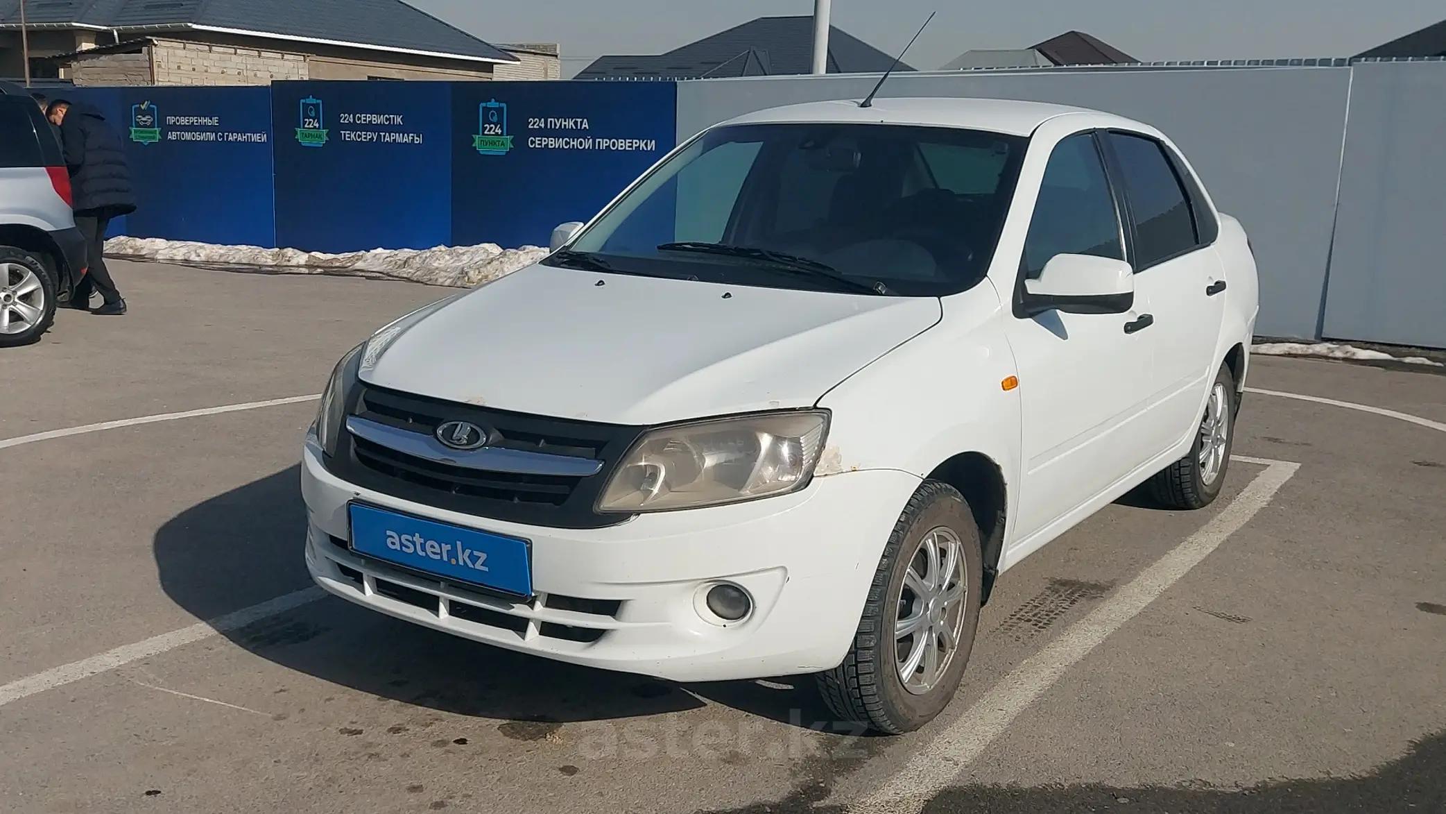 LADA (ВАЗ) Granta 2013