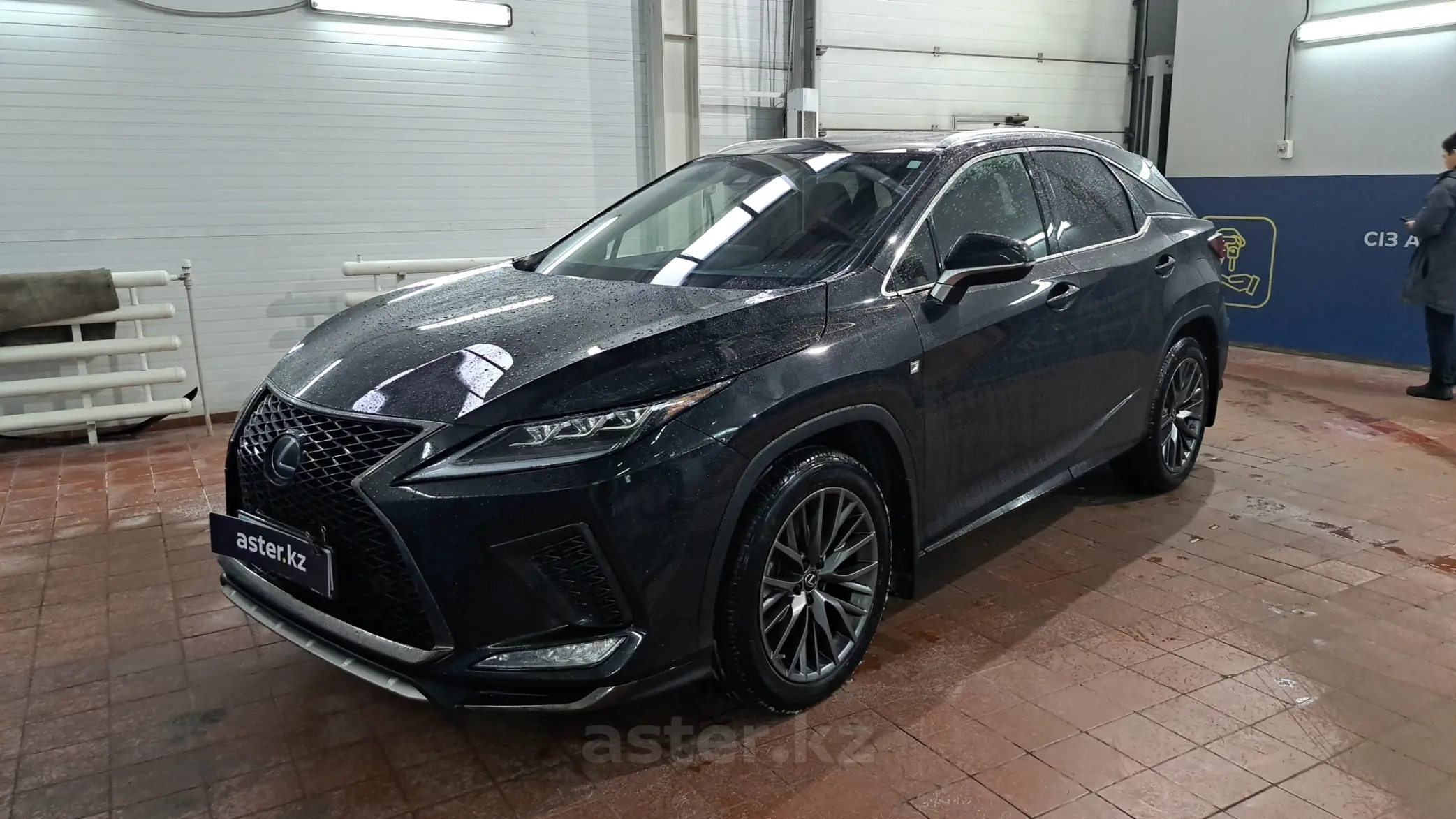 Lexus RX 2022