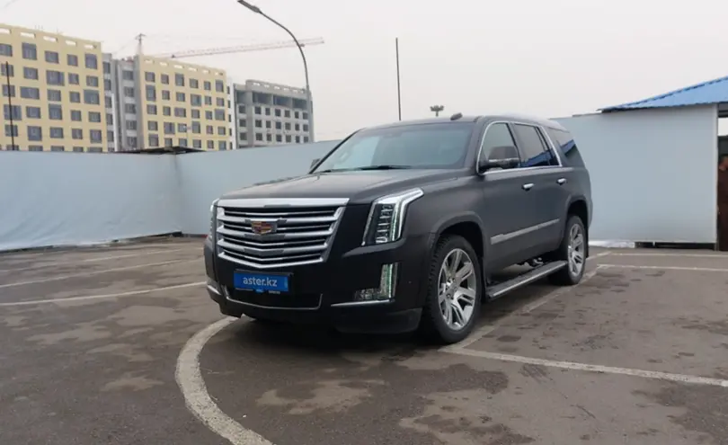 Cadillac Escalade 2018 года за 30 000 000 тг. в Алматы