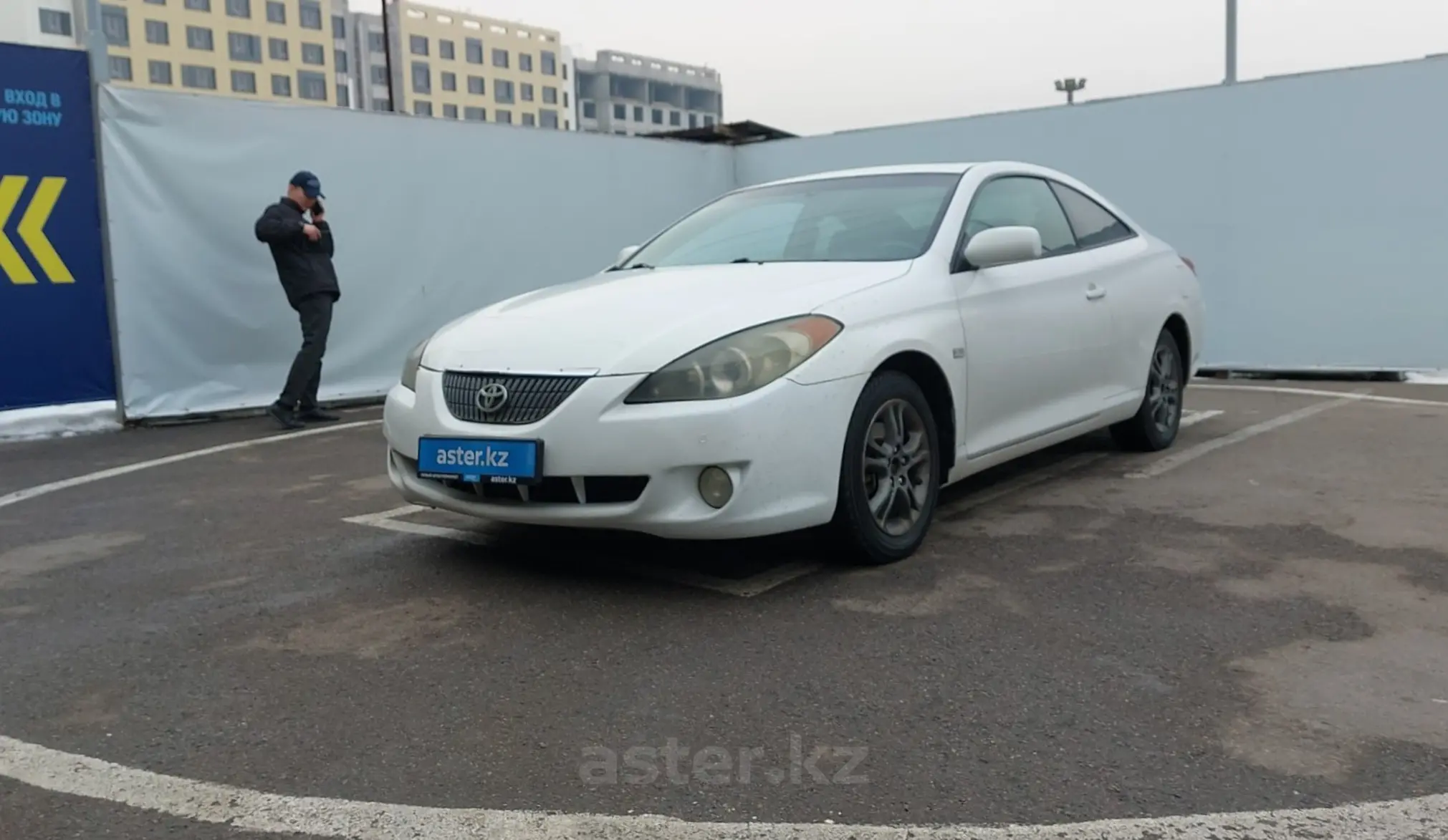 Toyota Camry Solara 2004