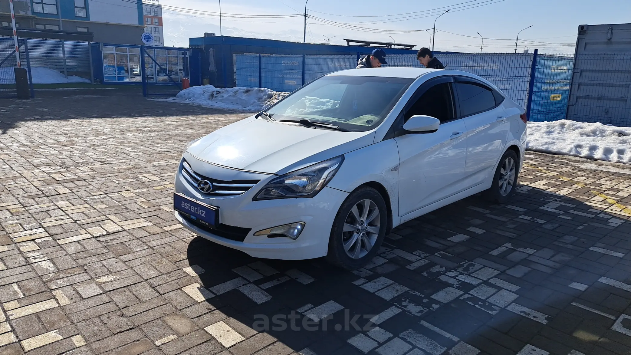 Hyundai Solaris 2015