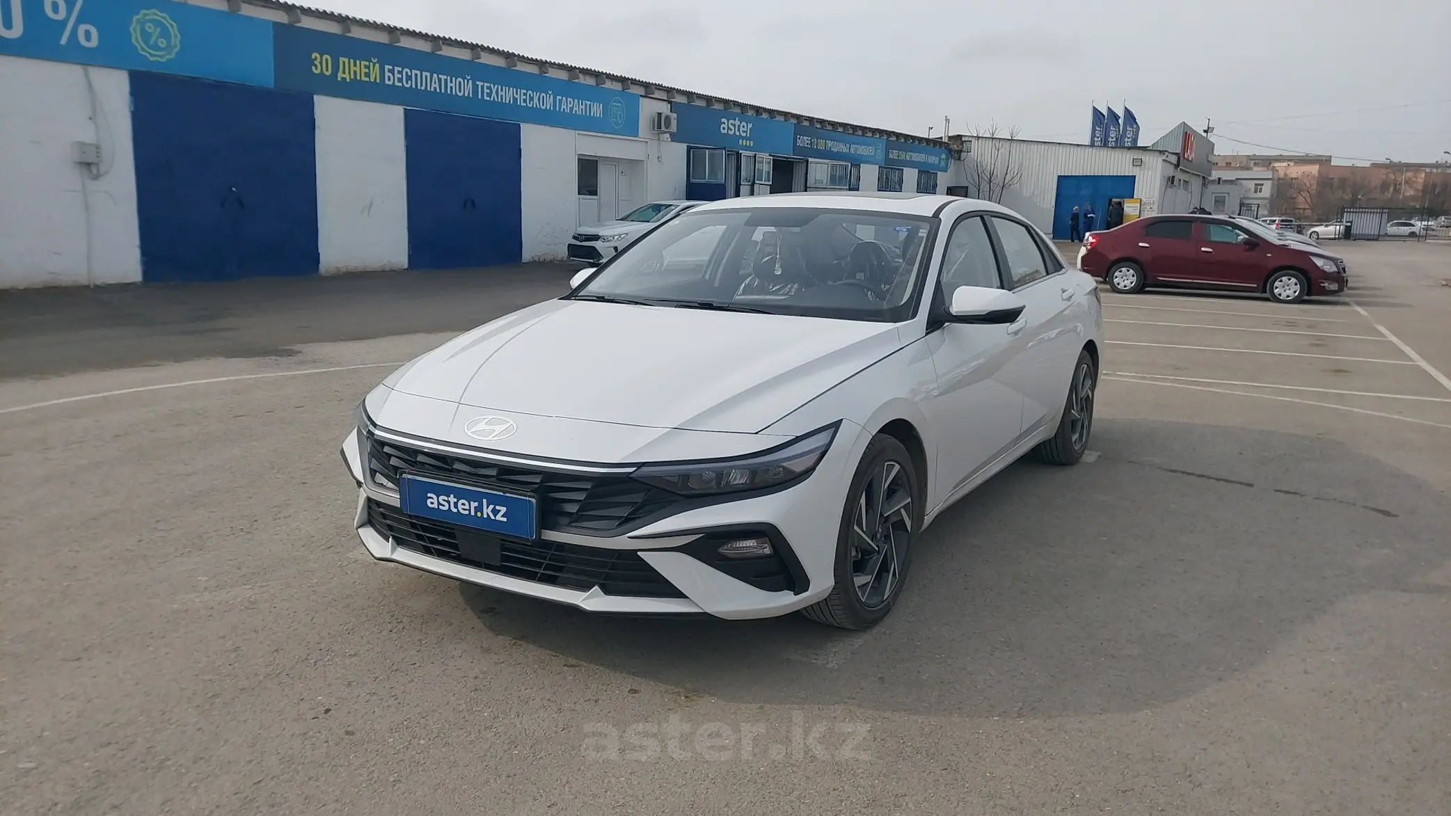 Hyundai Elantra 2023