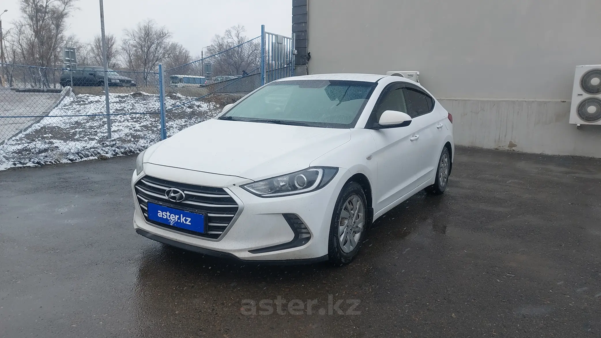 Hyundai Elantra 2017