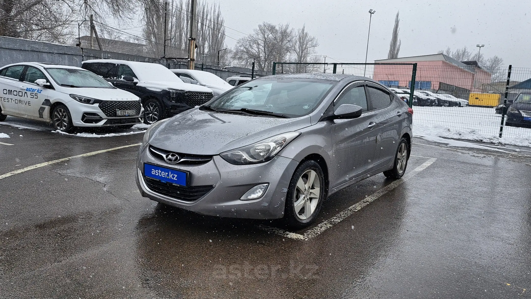 Hyundai Elantra 2013